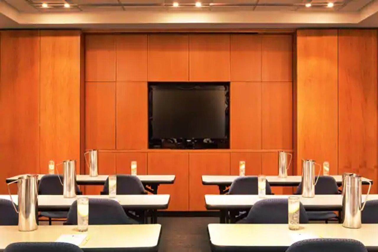 Hotel Voco Times Square South New York By Ihg Esterno foto